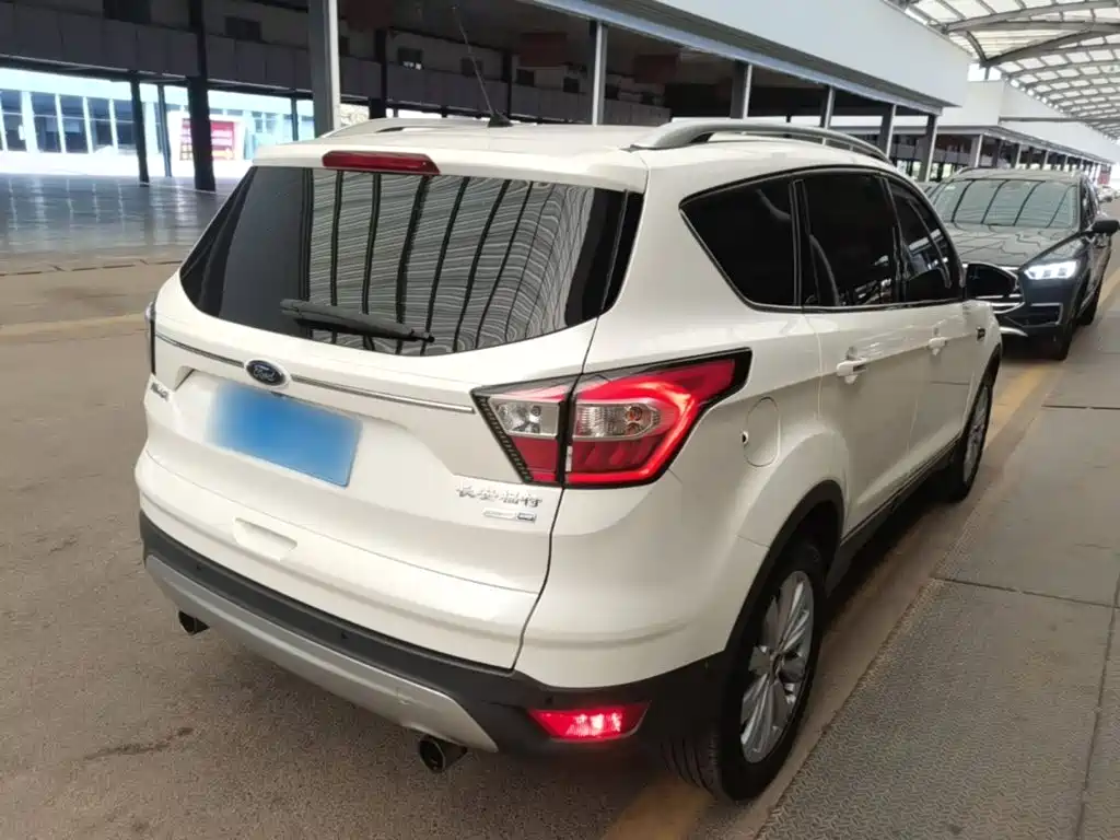 Ford Kuga 2017