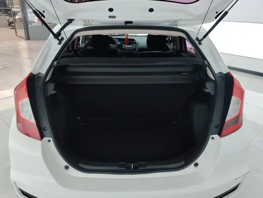 Honda Fit 2019 — фото 4