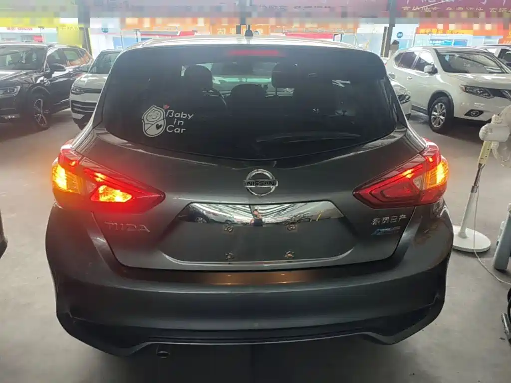 Nissan Tiida 2017
