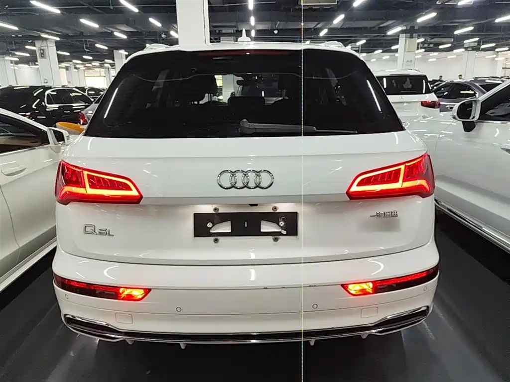 Audi Q5L 2020 — фото 6