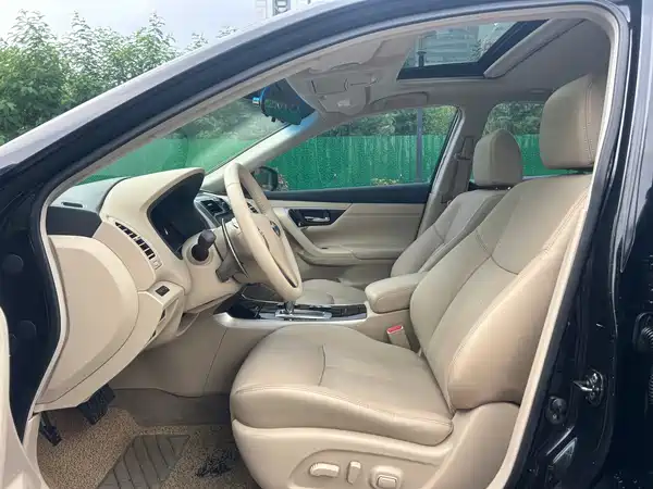 Nissan Teana 2013