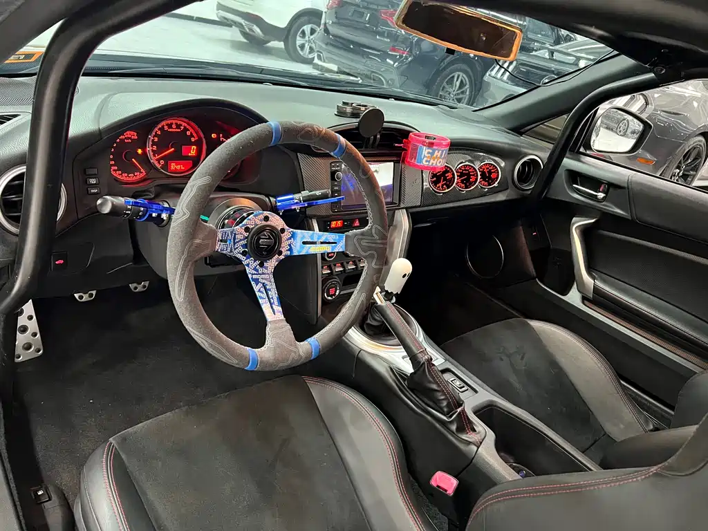 Subaru BRZ 2017 — фото 10