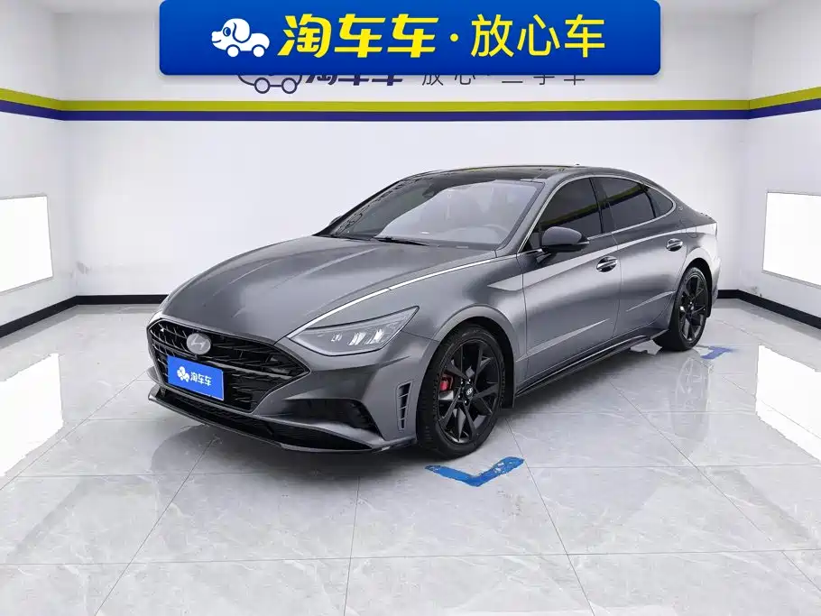 Hyundai Sonata 2022 — фото 1