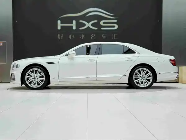 Bentley Flying Spur Plug-In Hybrid 2023