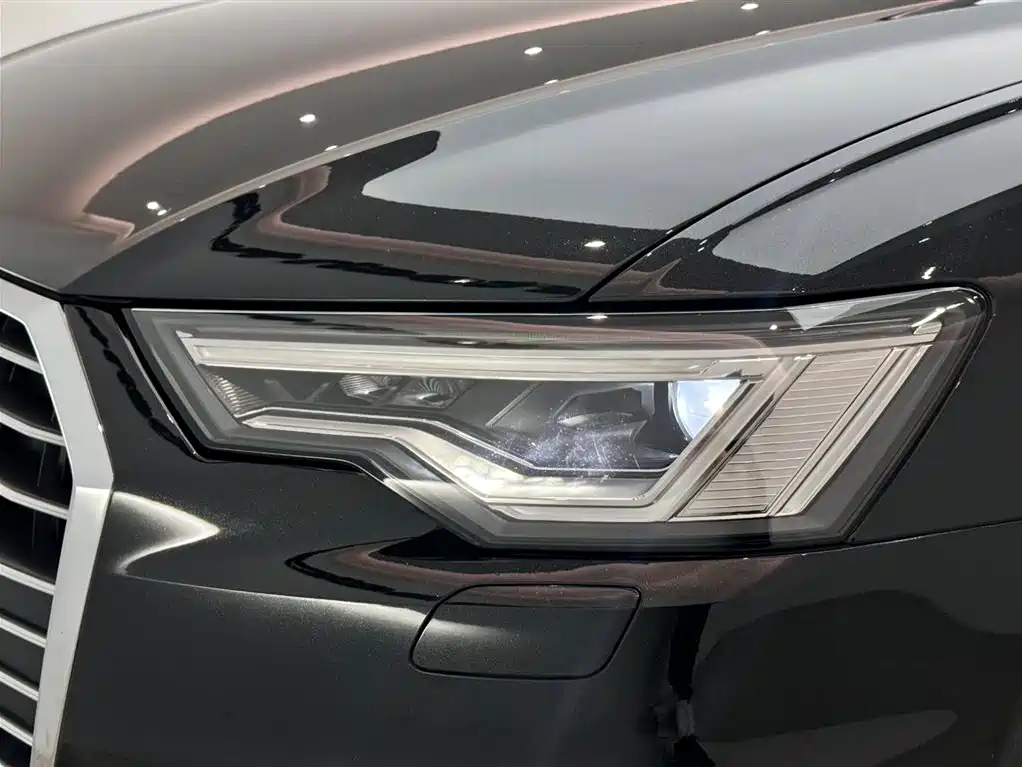Audi A6L 2022 — фото 17