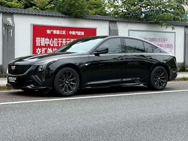 Cadillac CT5 2024