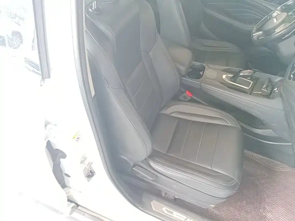 Haval F7 2020 — фото 25