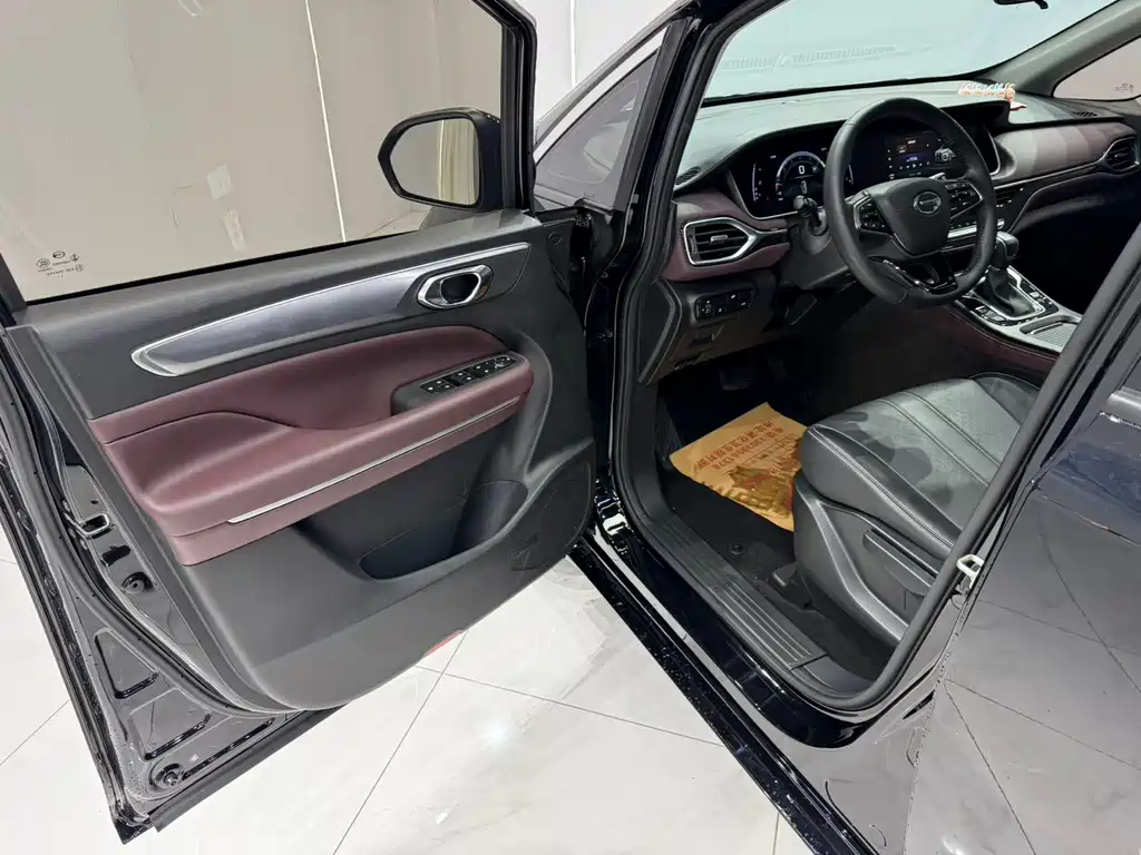 GAC Trumpchi M6 2022 — фото 7