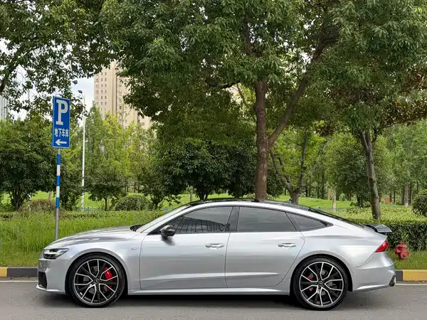Audi A7 2023