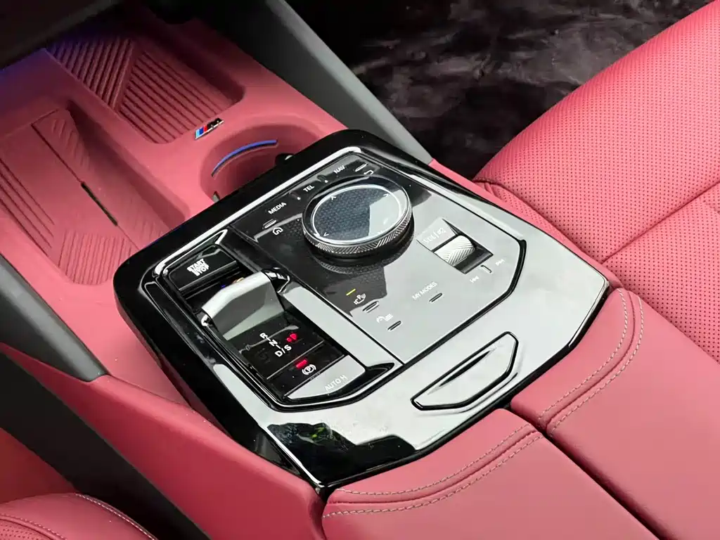 BMW 5 Series 2026 — фото 13