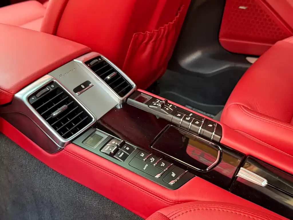 Porsche Panamera 2016 — фото 9