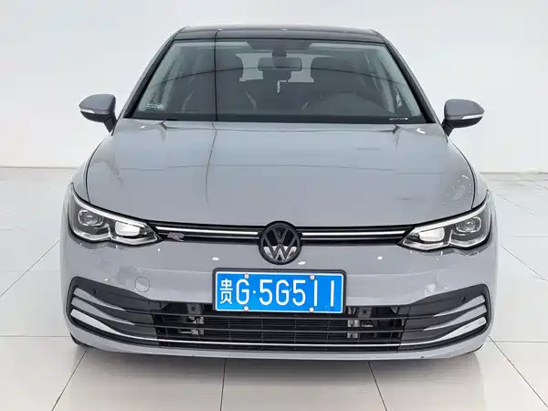 Volkswagen Golf 2022