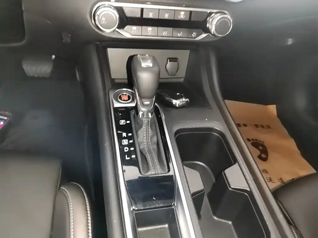 Nissan Sylphy 2020 — фото 14
