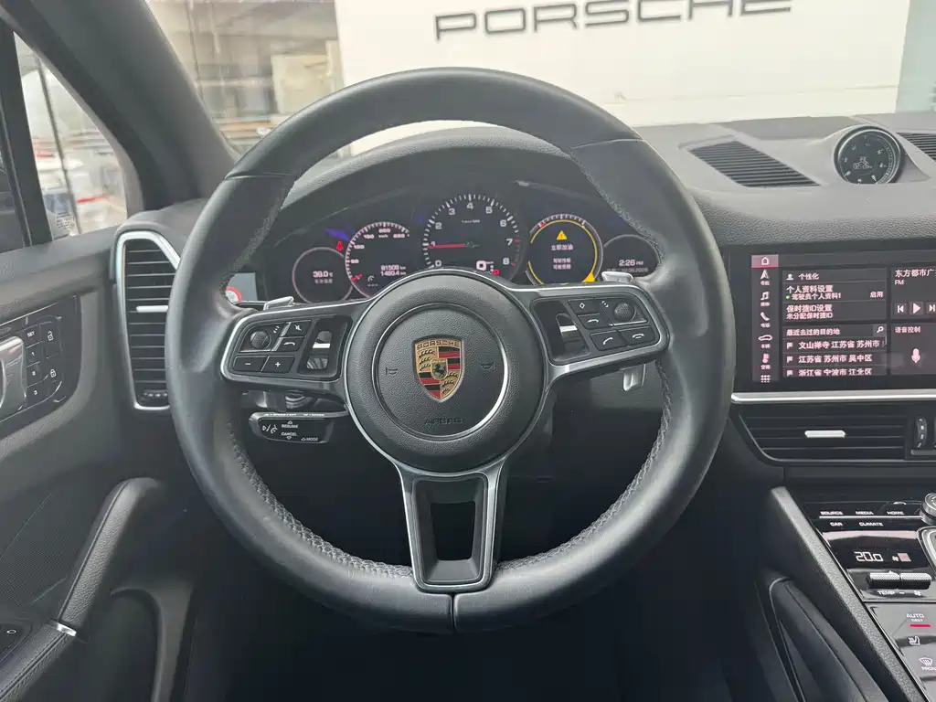 Porsche Cayenne 2021 — фото 7