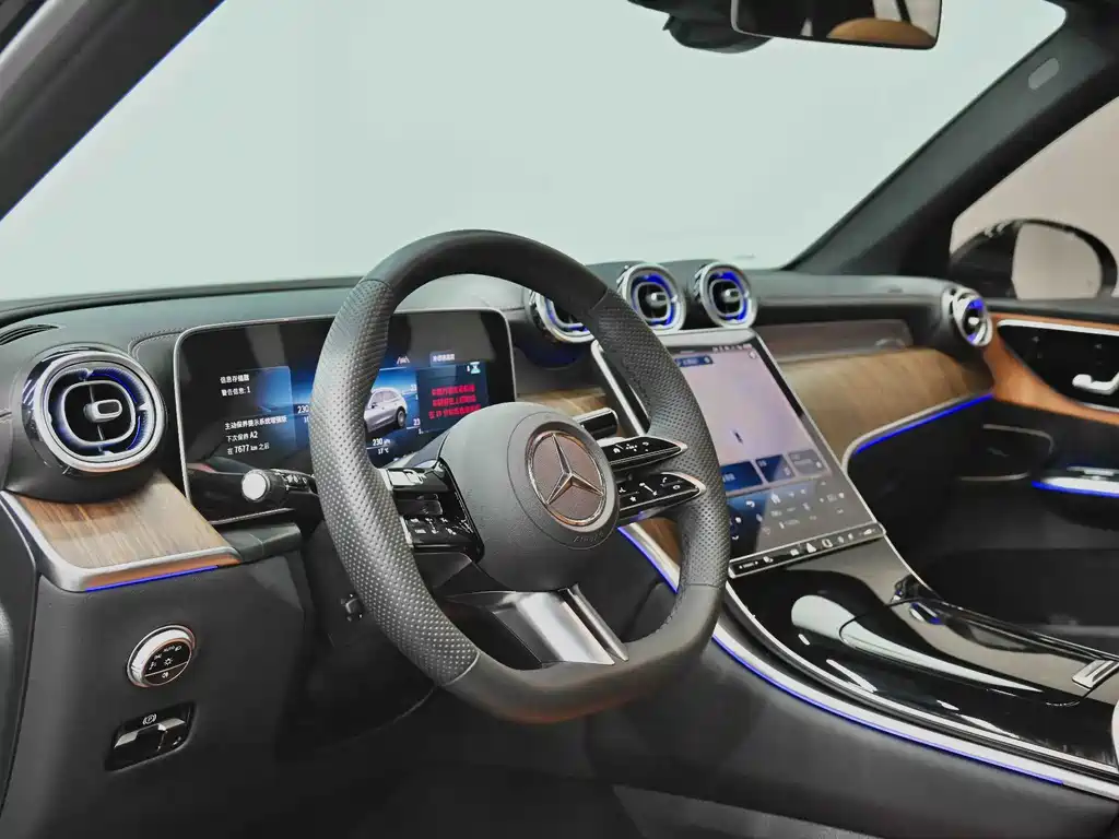 Mercedes-Benz GLC 2025 — фото 19
