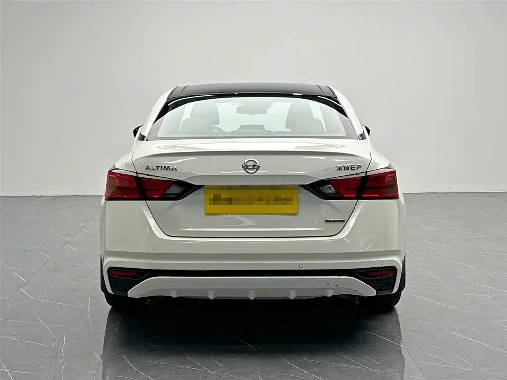 Nissan Teana 2021