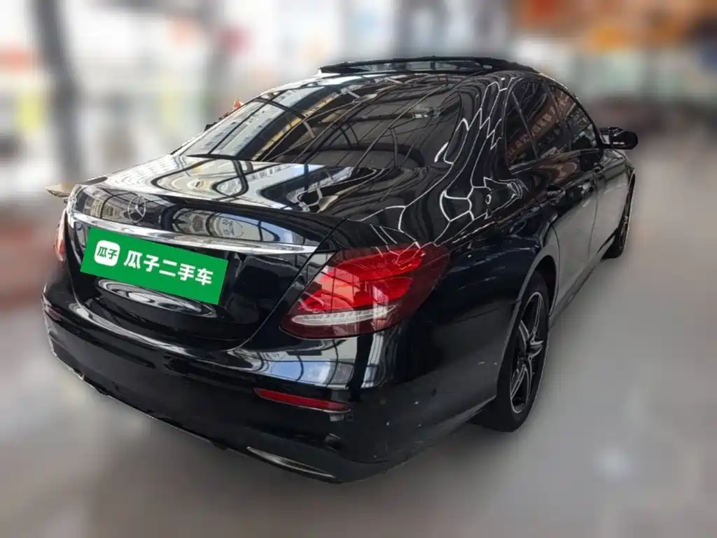 Mercedes-Benz E-Class 2020 — фото 12