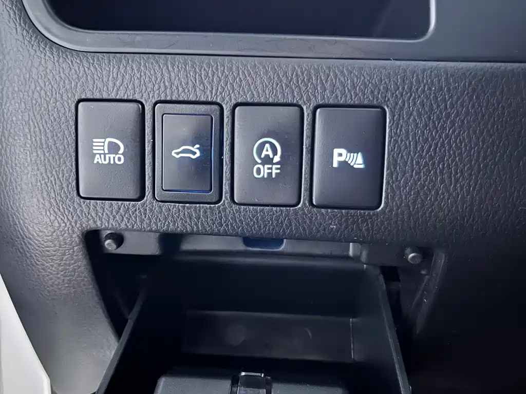 Toyota Highlander 2020 — фото 26