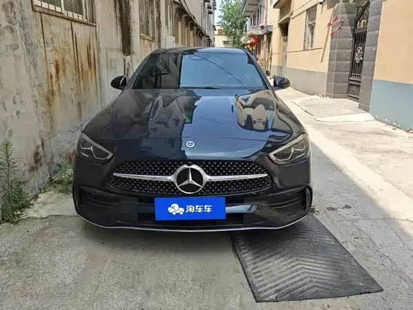 Mercedes-Benz C-Class 2022
