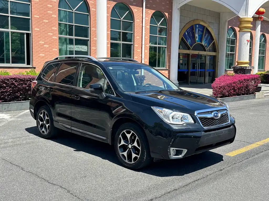 Subaru Forester 2015 — фото 3