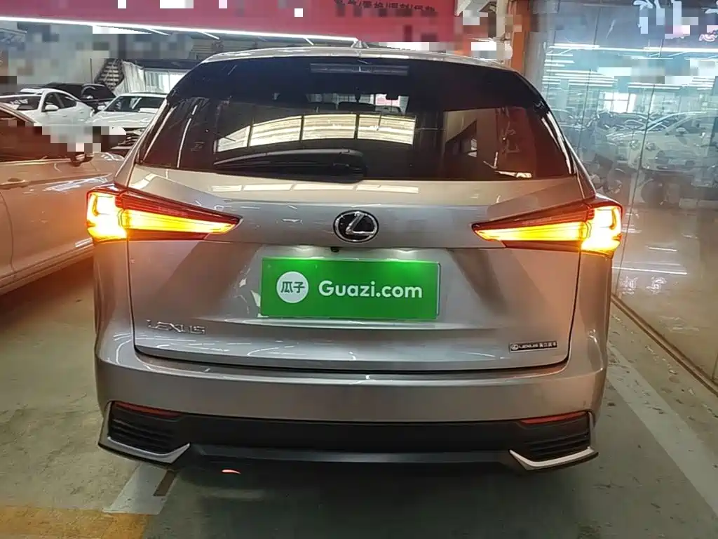 Lexus NX 2018