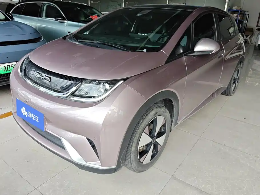 BYD Dolphin 2023 — фото 1