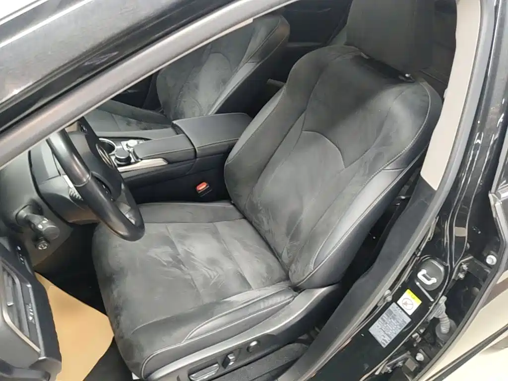 Lexus RX 2019 — фото 15