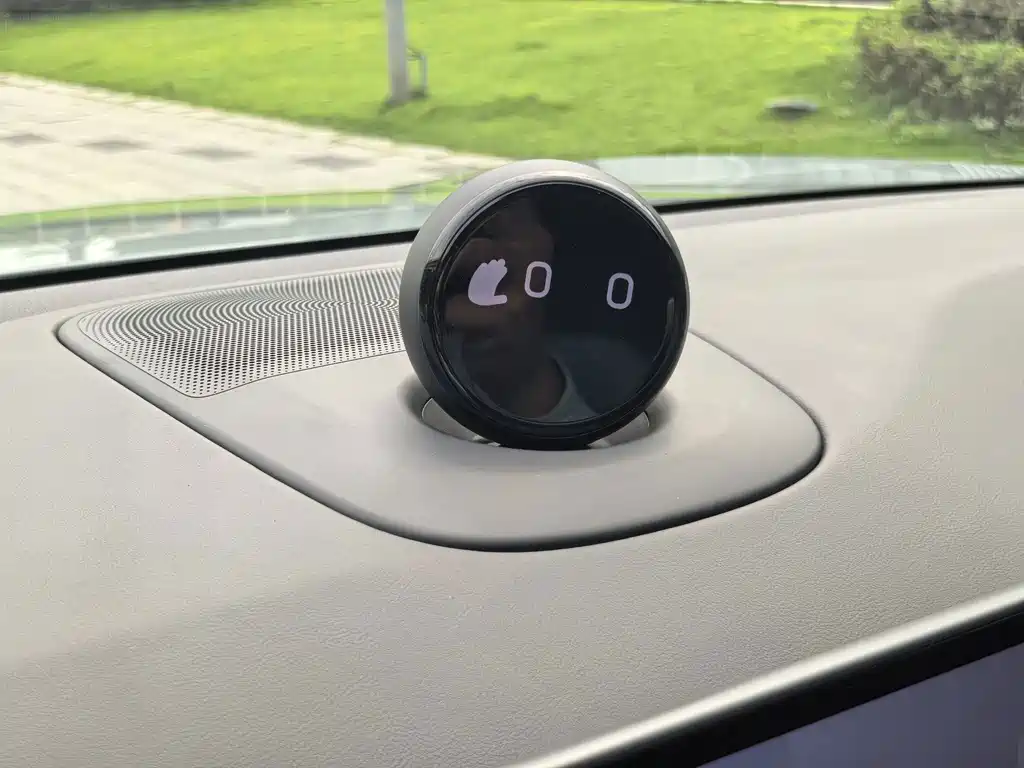 NIO ES8 2024 — фото 21