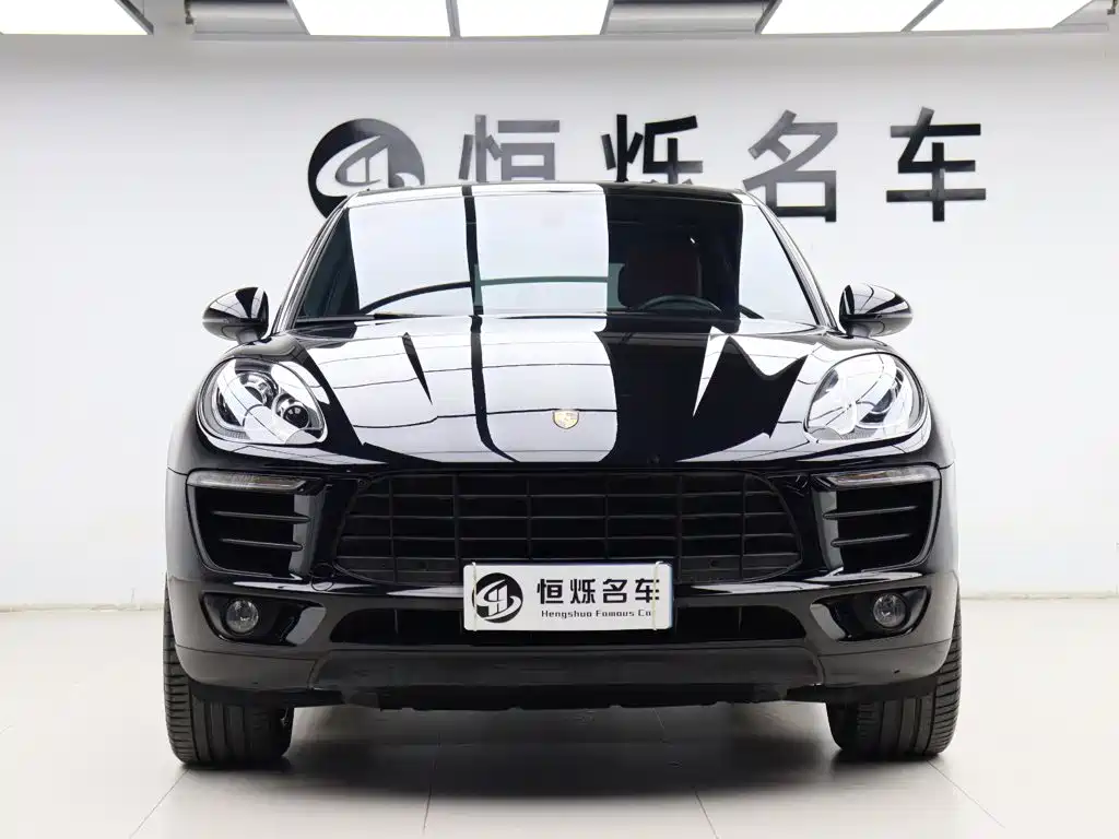 Porsche Macan 2015 — фото 31