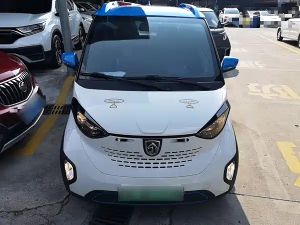 Baojun E100 2020