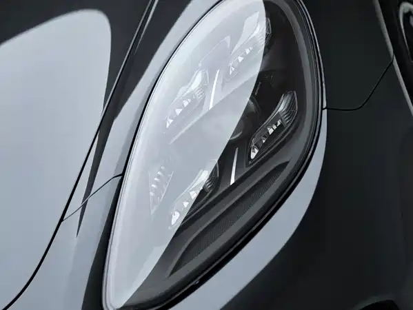 Porsche Panamera 2021