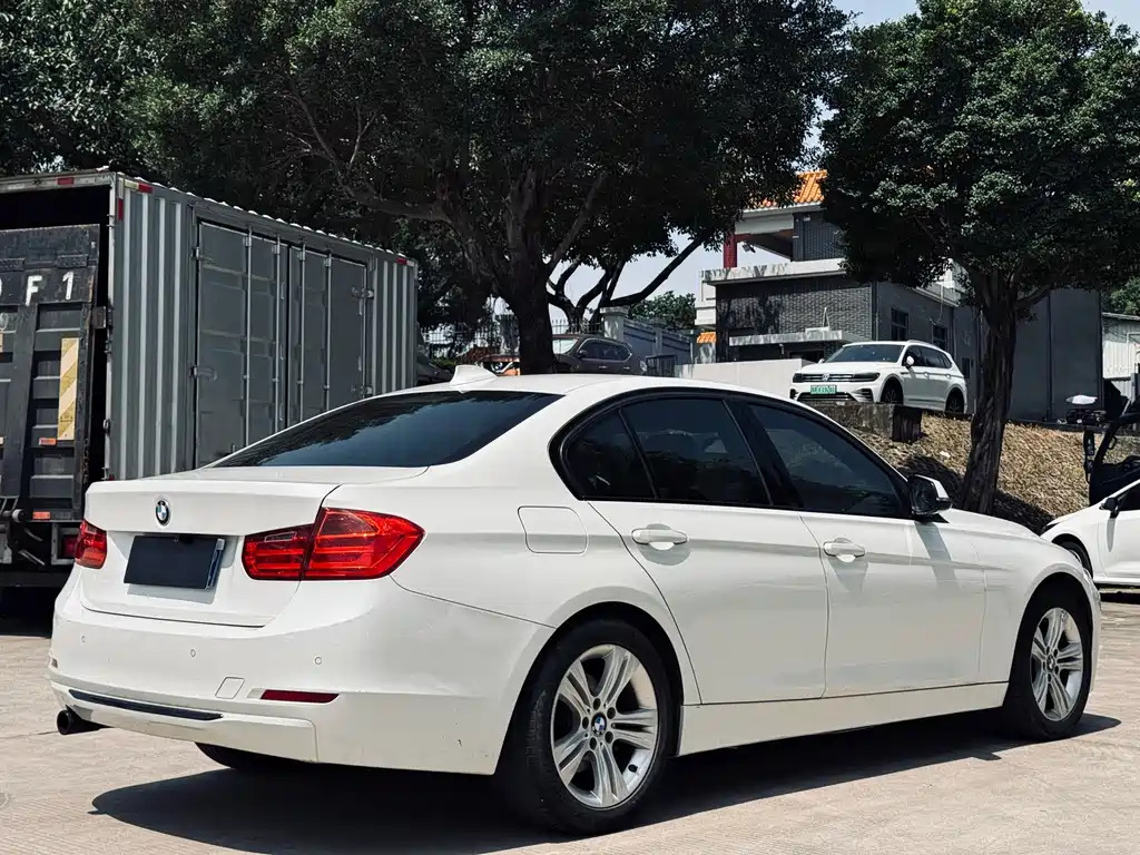 BMW 3 Series 2013 — фото 4