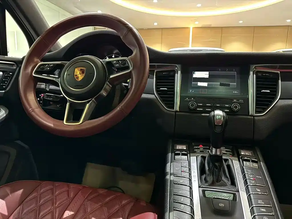 Porsche Macan 2017