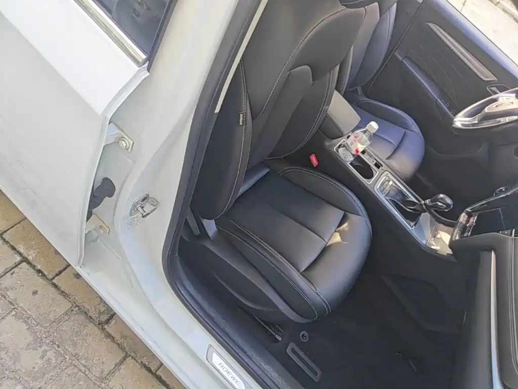 Roewe i6 Classic 2018 — фото 25