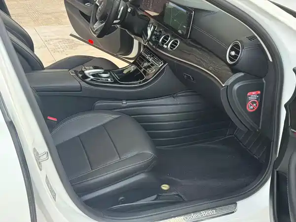 Mercedes-Benz E-Class 2017