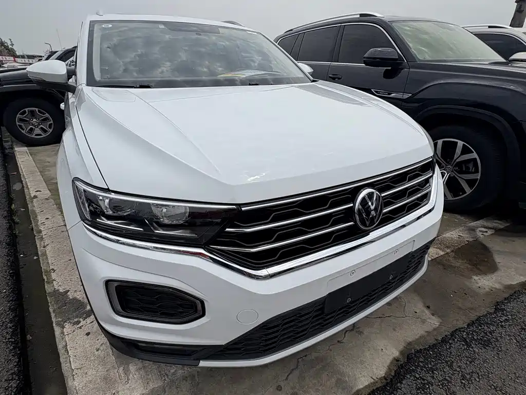 Volkswagen T-Roc 2023