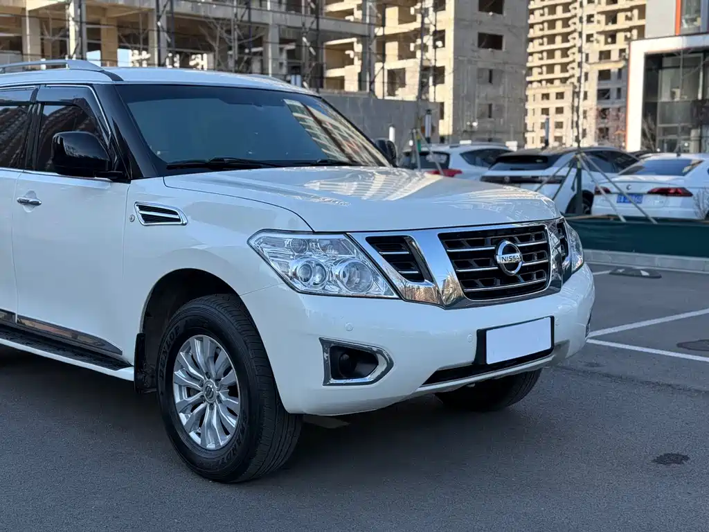 Nissan Patrol 2017 — фото 6