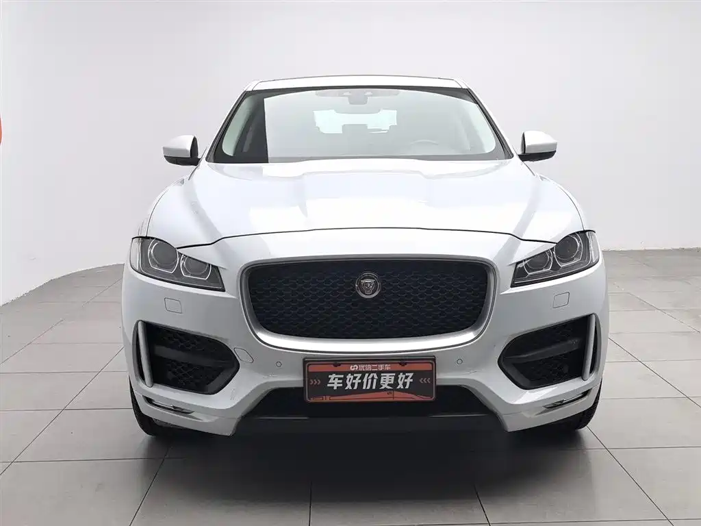 Jaguar F-PACE 2017 — фото 3