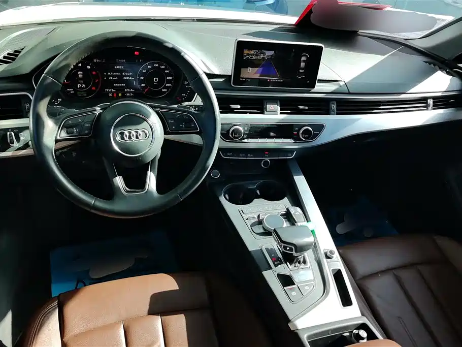 Audi A4L 2018 — фото 12