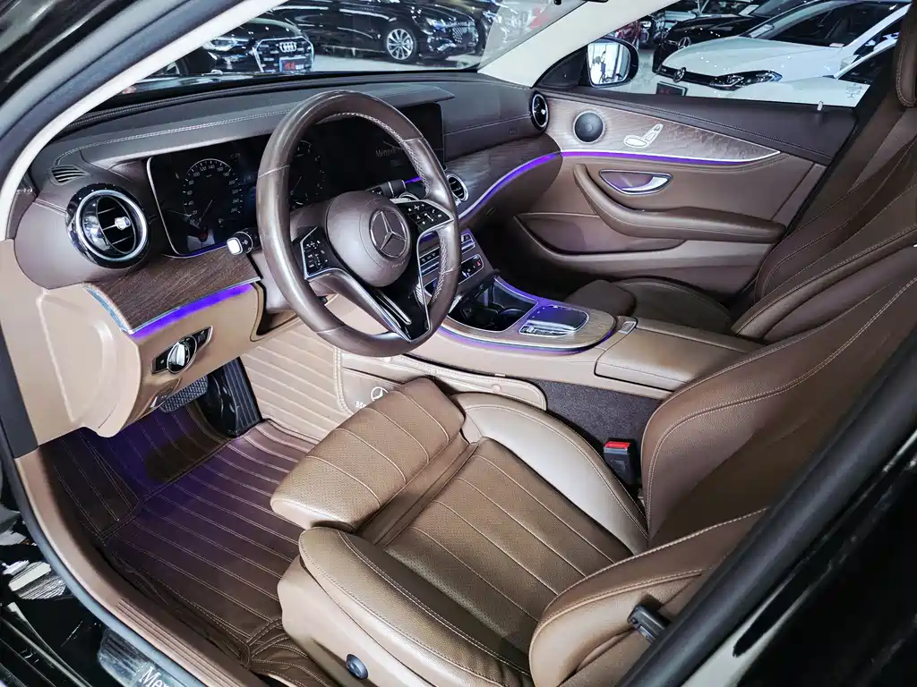 Mercedes-Benz E-Class 2021