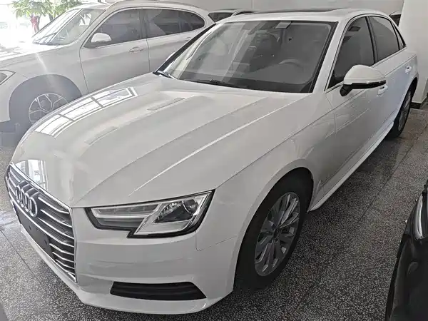 Audi A4L 2017