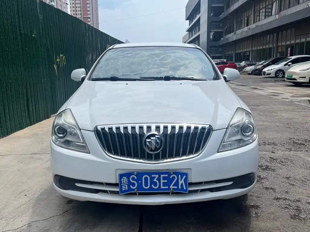 Buick Excelle 2016 — фото 13