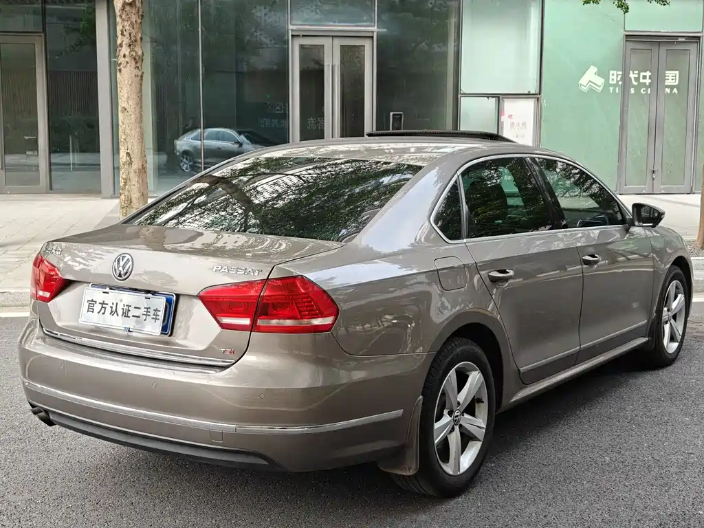 Volkswagen Passat 2016 — фото 9