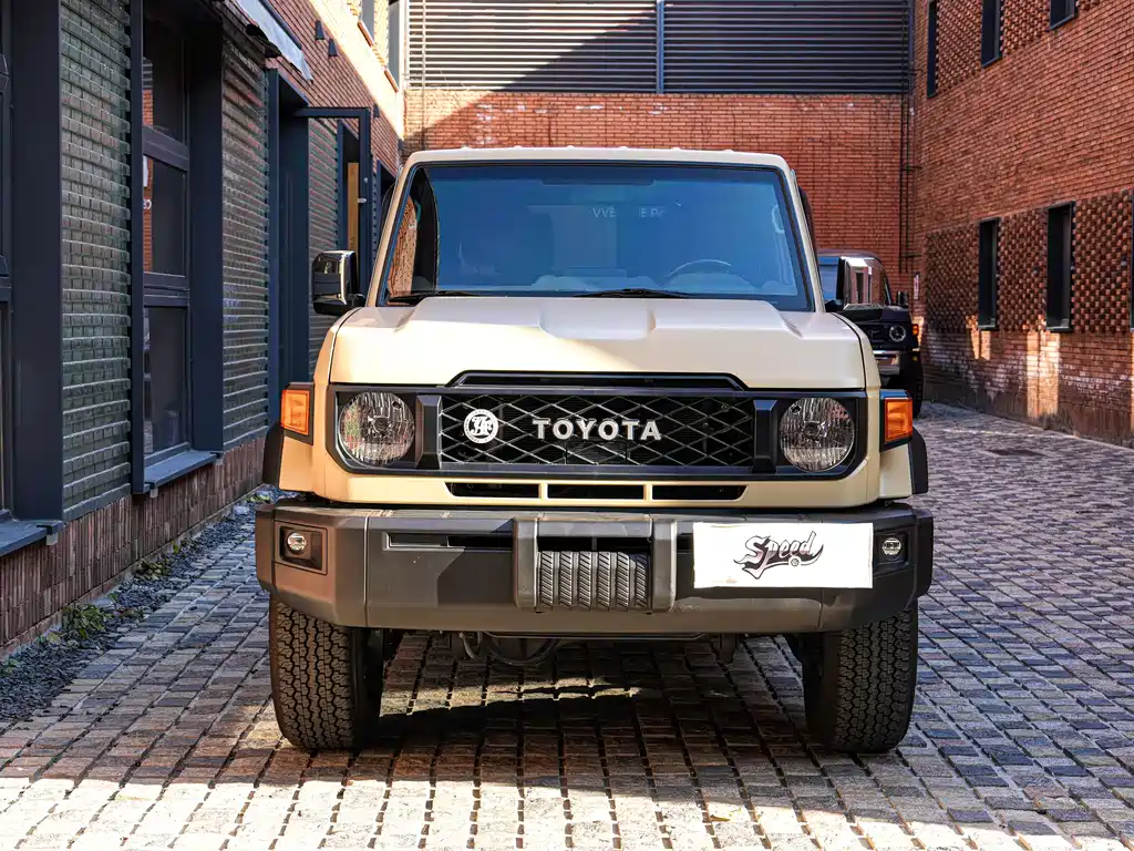 Toyota Land Cruiser 2025 — фото 2
