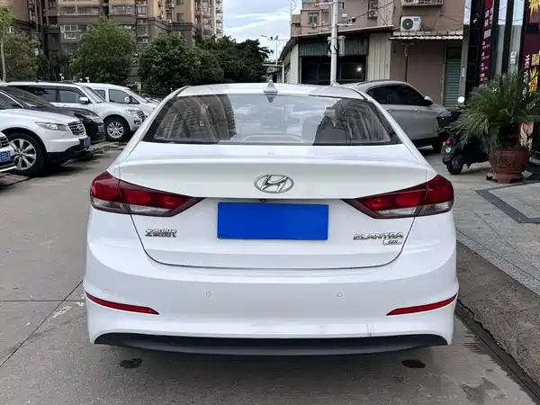 Hyundai Celesta 2016