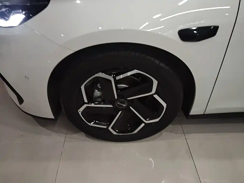 BYD Seal 06 DM-i Wagon 2026 — фото 23