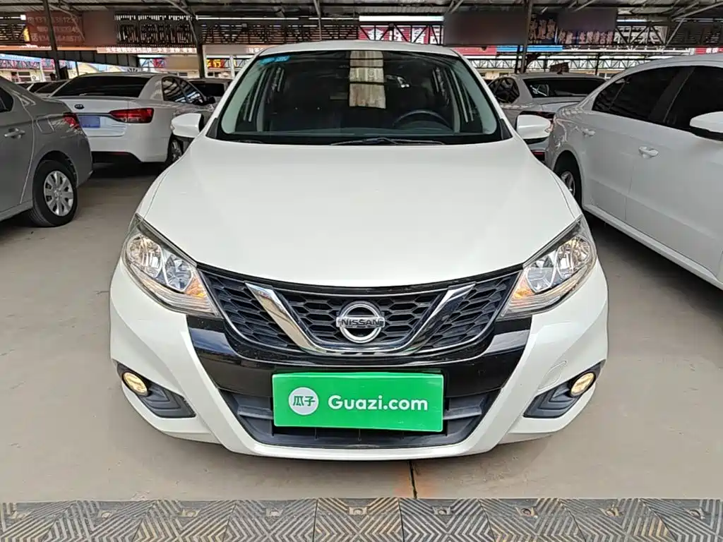 Nissan Tiida 2017