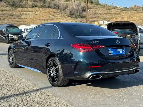 Mercedes-Benz C-Class 2023