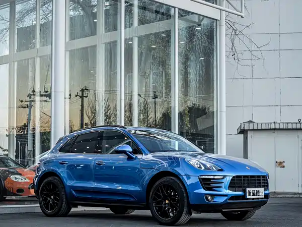 Porsche Macan 2016