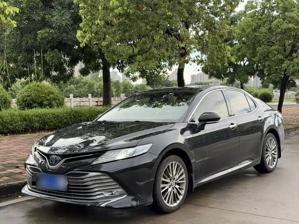 Toyota Camry 2018